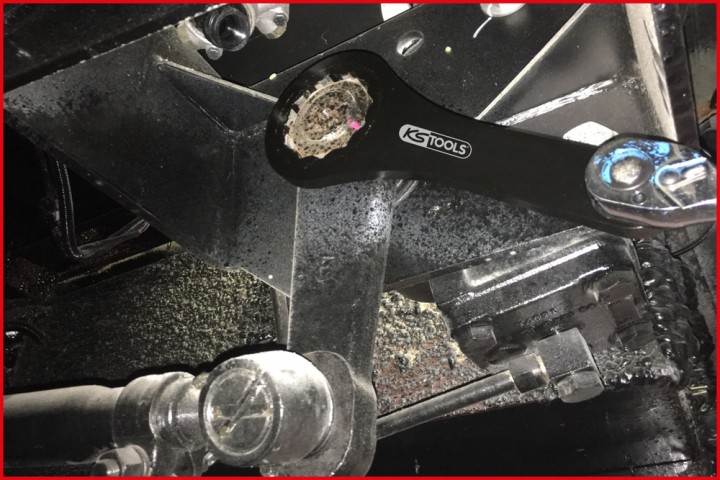 Clé 12p colone direction Iveco