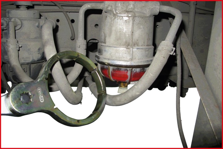 Clé brouil huil 1/2 Isuzu 107