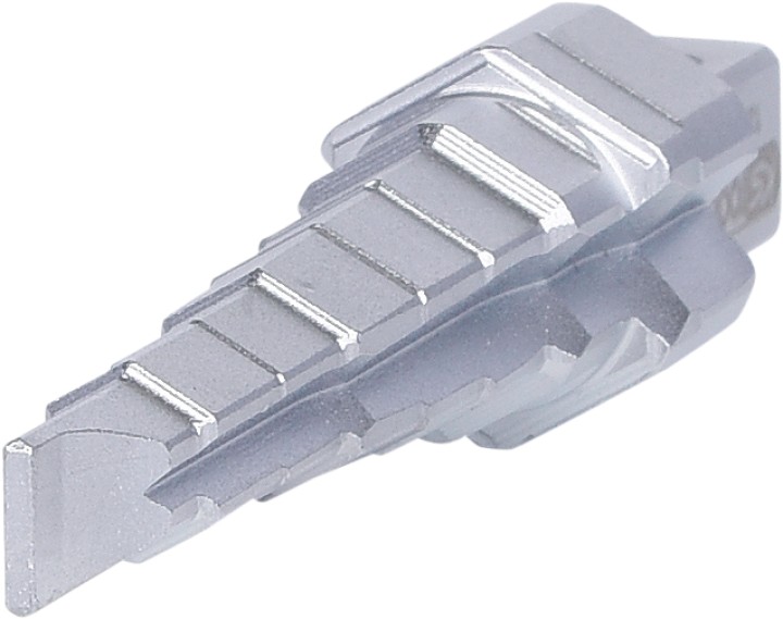 Clé étagée sanitaire 3/8"-1