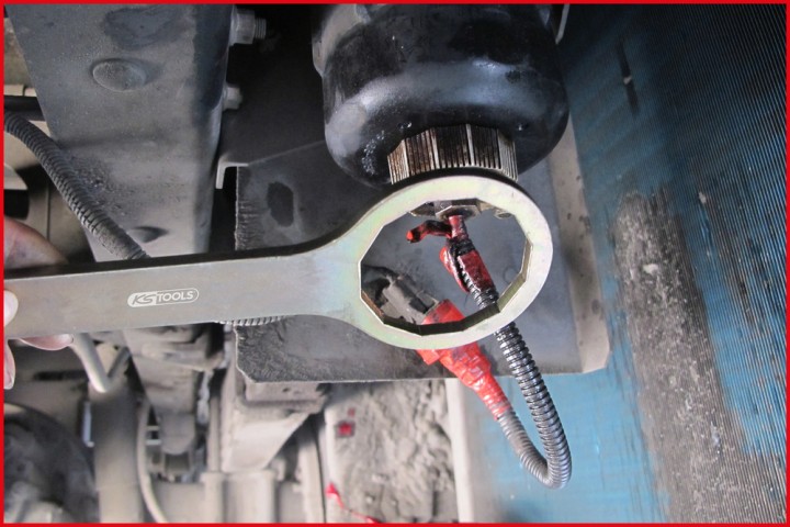 Clé filtr carbu 54mm/12 Mitsu