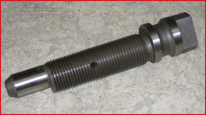 Douile ressort Volvo 28,5x60mm