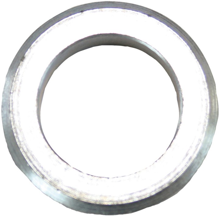 Entretoises  18 mm