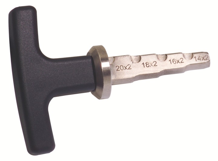 Outil spécial tube multicouche