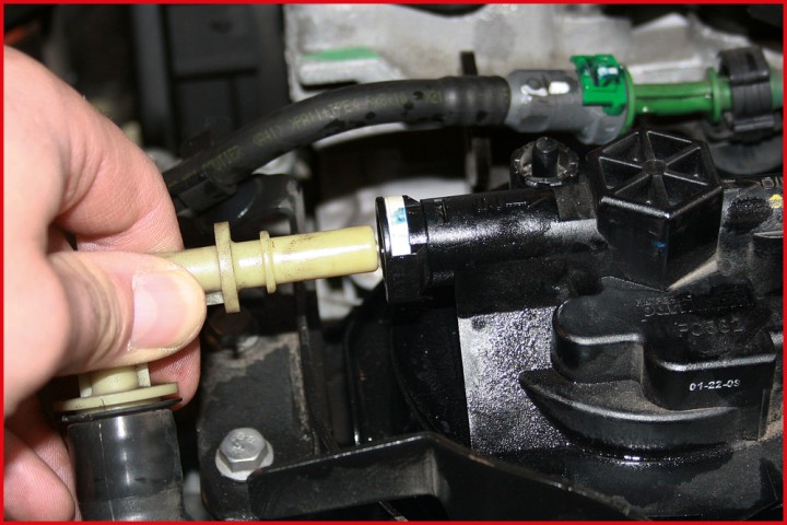 Pince conduite carburant 0-24
