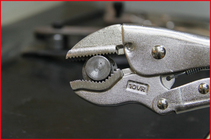 Pince étau à mors en V 0-32 mm