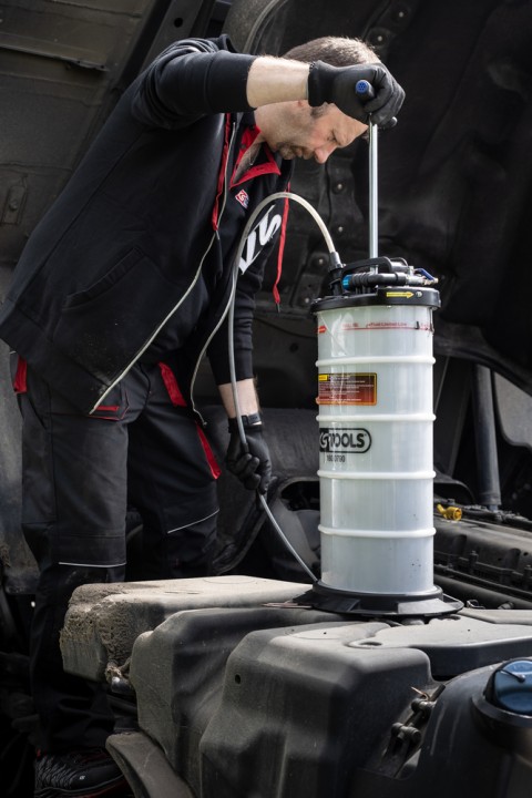 Pompe aspiration par vide 9,5L