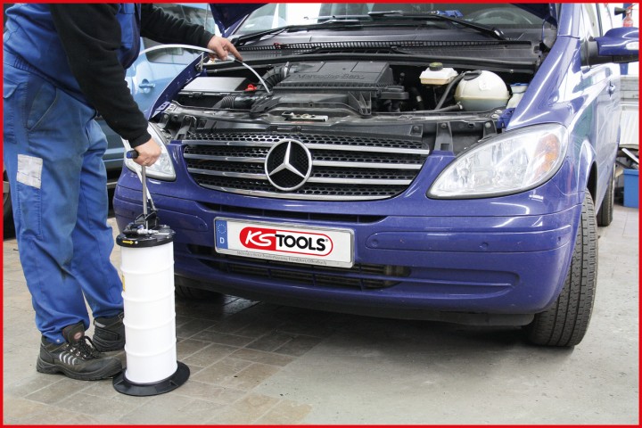 Pompe aspiration par vide 9,5L
