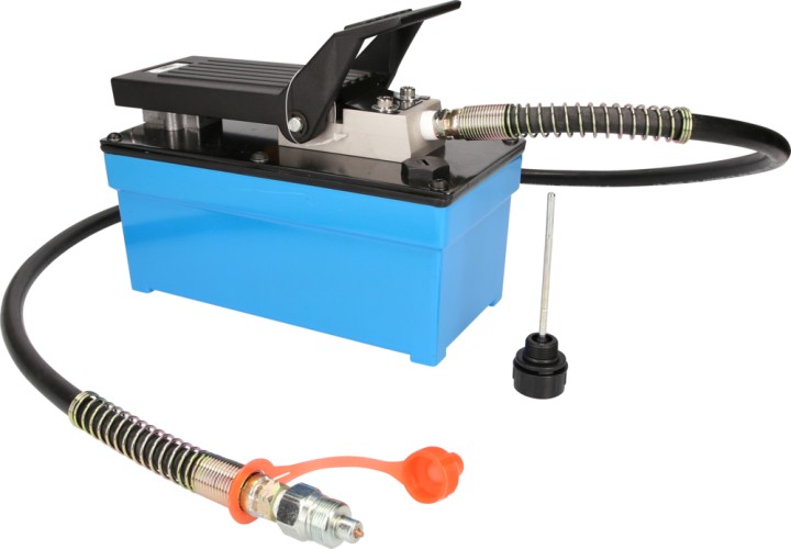 Pompe hydro-pneumatique à pied