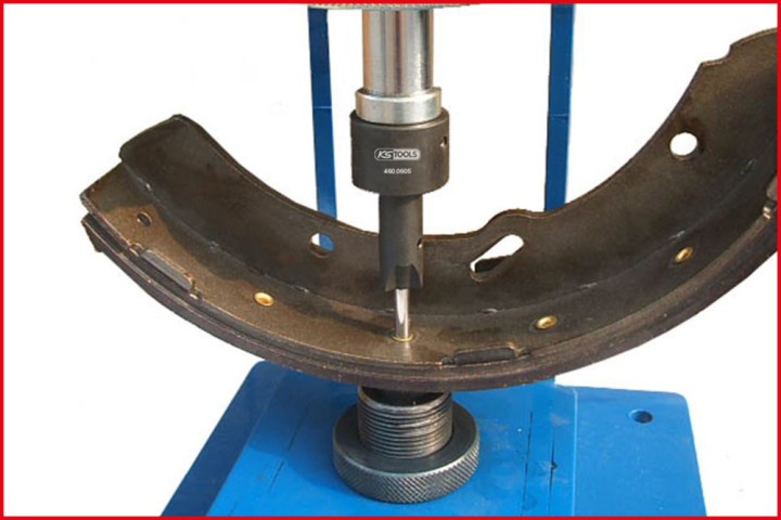 Riveteuse hydro-pneum., 19pcs.