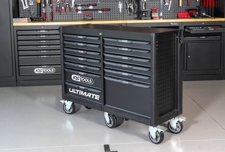 Servante 13 tiroirs et 6 roues