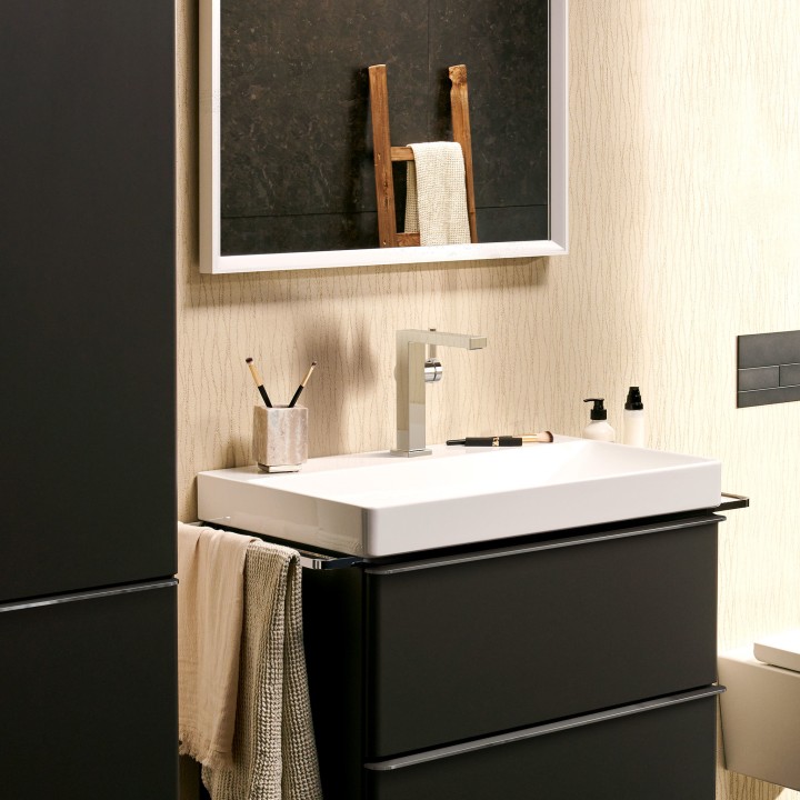 Tecturis E Mit. lav 150 Push-Open