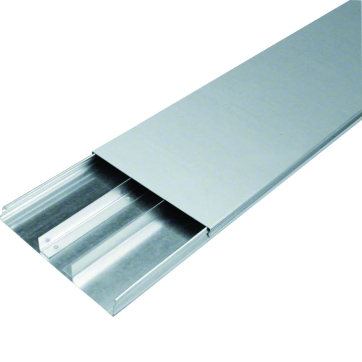Goulotte acier 3 compartiments 28mm x 240mm pour sol béton