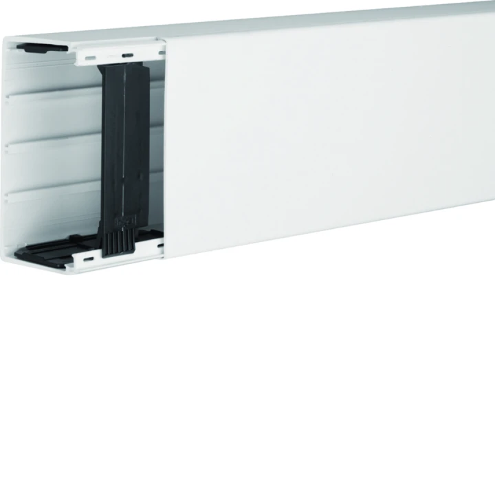 Goulotte camelea h110mmxp60mm sans halogène+4 agrafes M6680RAL 9010 blanc paloma